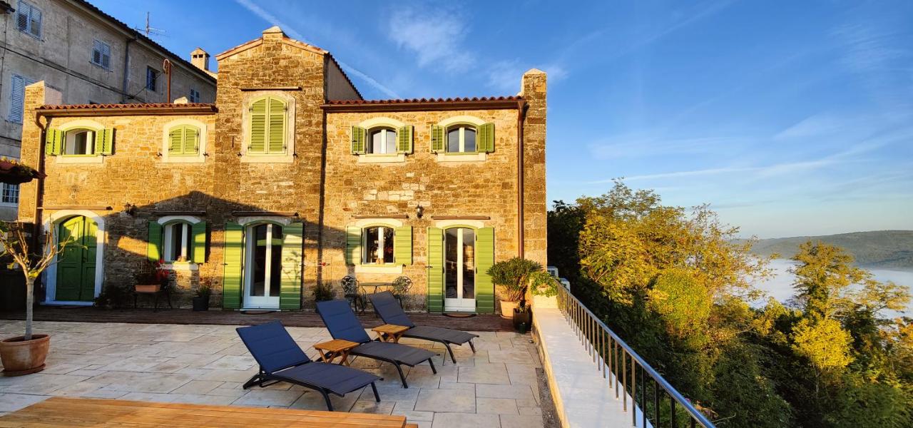 Guest house "Casa Histria"