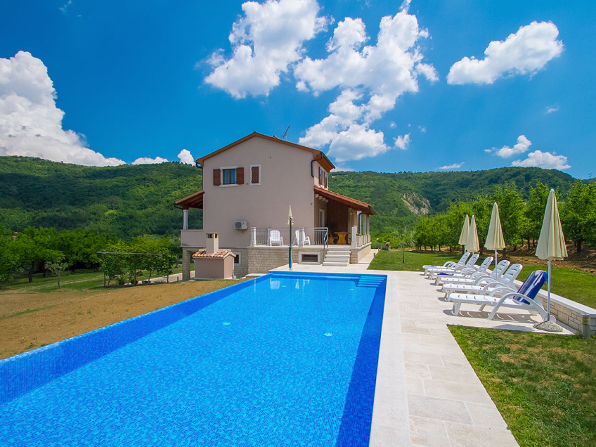 Villa "Alba"